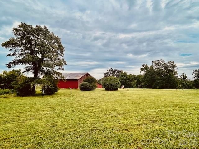 6714 Old Shelby Rd, Vale, NC 28168