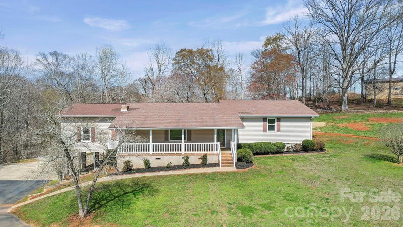 4698 Forest View Rd, Blacksburg, SC 29702