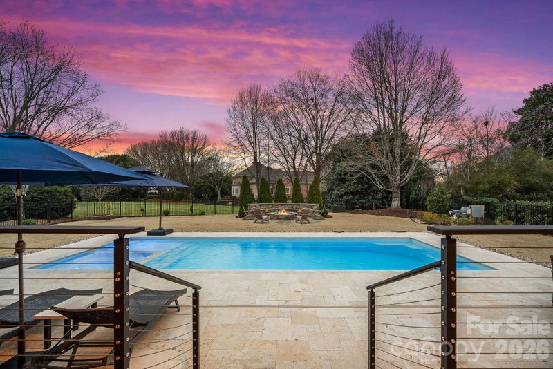 7604 Windaliere Dr, Cornelius, NC 28031