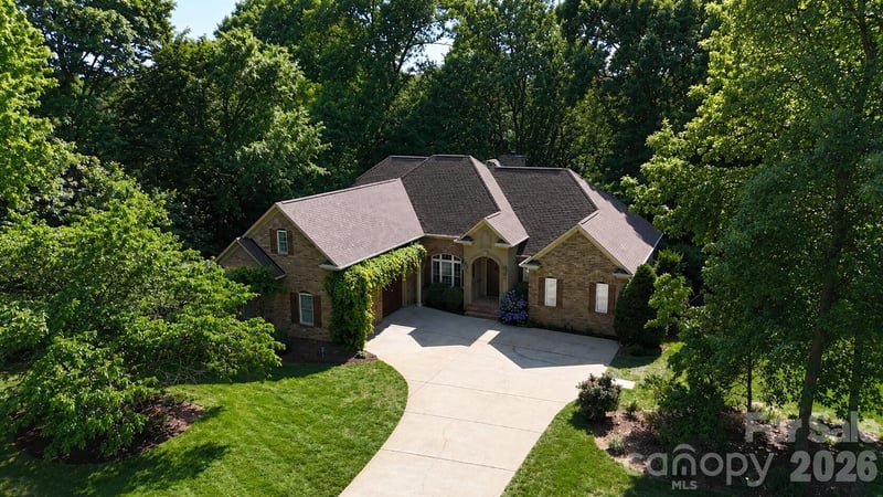 7919 Glen Abbey Cir, Stanley, NC 28164