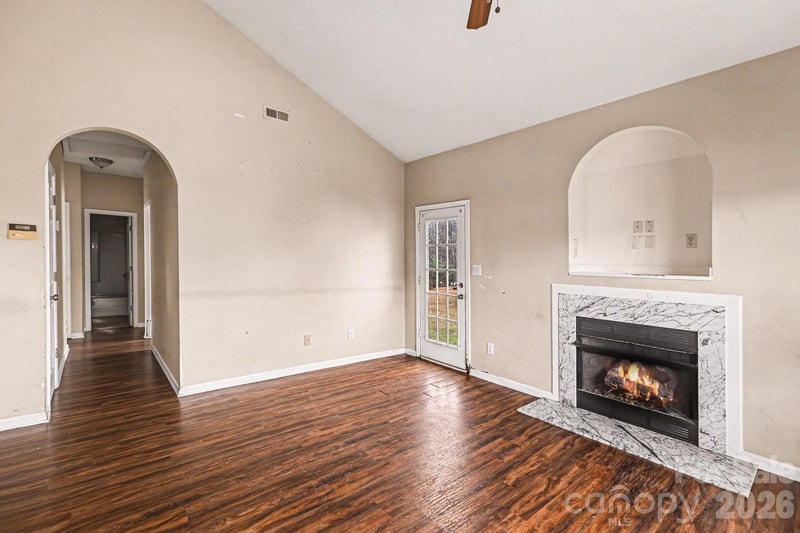 6648 Hampton Way Dr, Charlotte, NC 28213