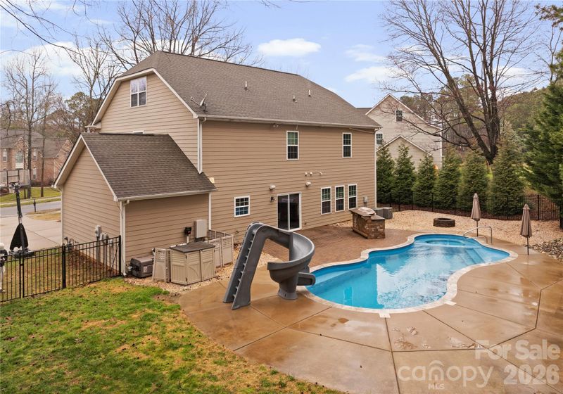 2507 Hamlet Ct, Matthews, NC 28105