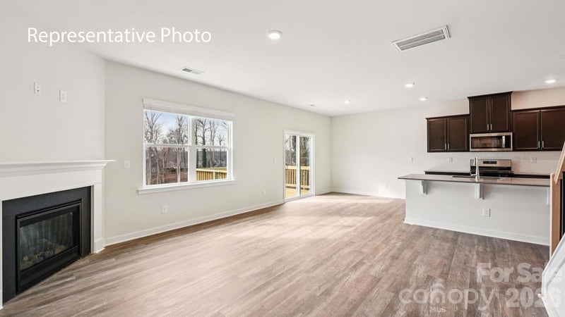 5616 Pamplona Way, Charlotte, NC 28214
