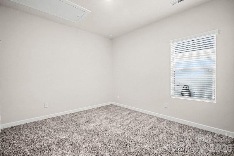 7120 American Elm Rd, Charlotte, NC 28215