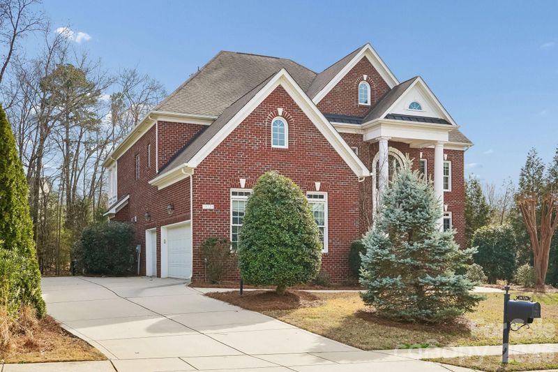 14724 Murfield Ct, Charlotte, NC 28278