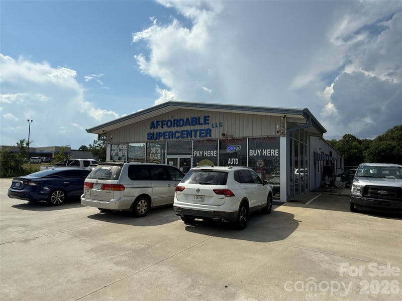 979 E Liberty St, York, SC 28745