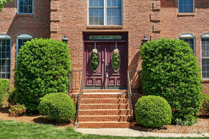 6119 Highview Rd, Matthews, NC 28104