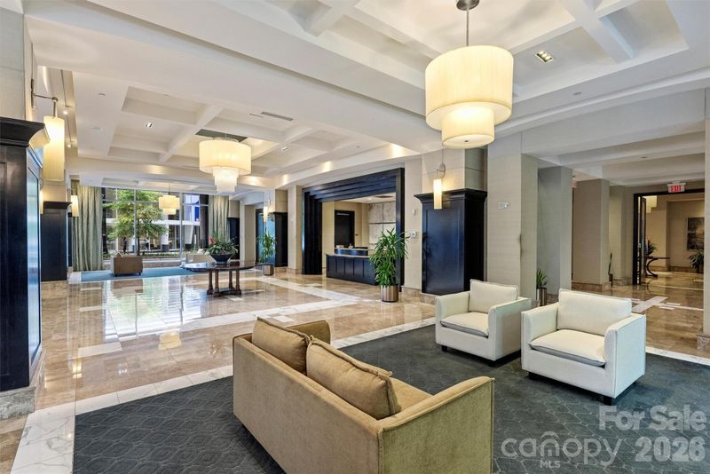 230 S Tryon St #908, Charlotte, NC 28202