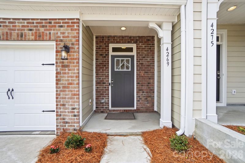 4269 Black Ct, Harrisburg, NC 28075