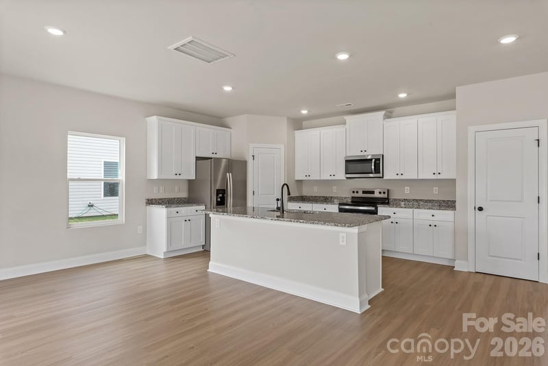 3350 Yorkshire Dr, Gastonia, NC 28052