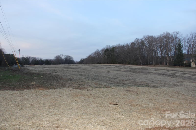 6360 Pagemont Rd, Kannapolis, NC 28081