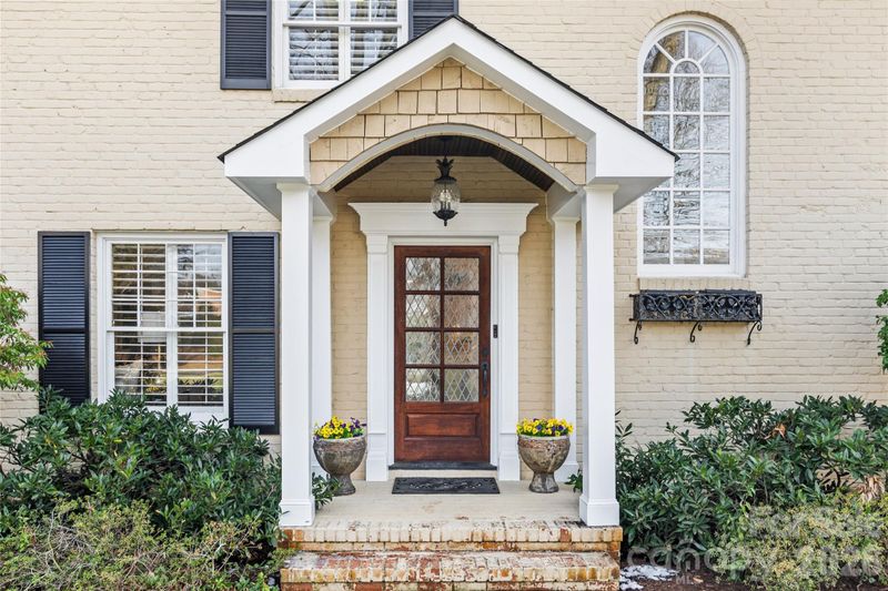 2130 Wellesley Ave, Charlotte, NC 28207