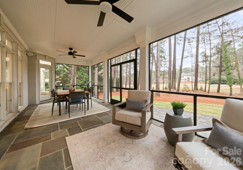 108 Great Point Dr, Mooresville, NC 28117
