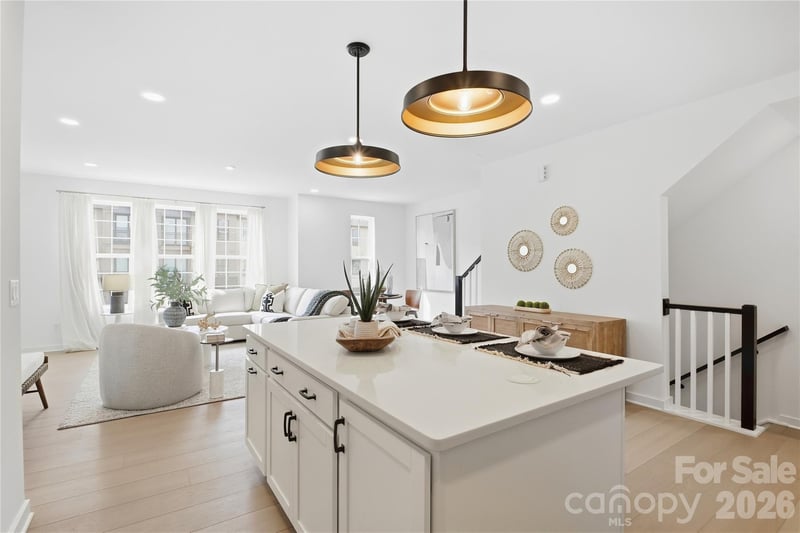 7052 Westrow Ave, Charlotte, NC 28278