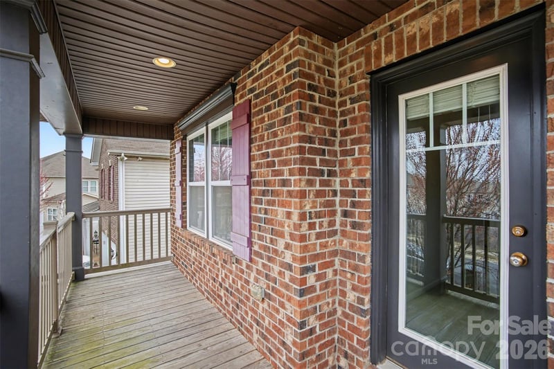 10916 Tower Oak Dr, Charlotte, NC 28269