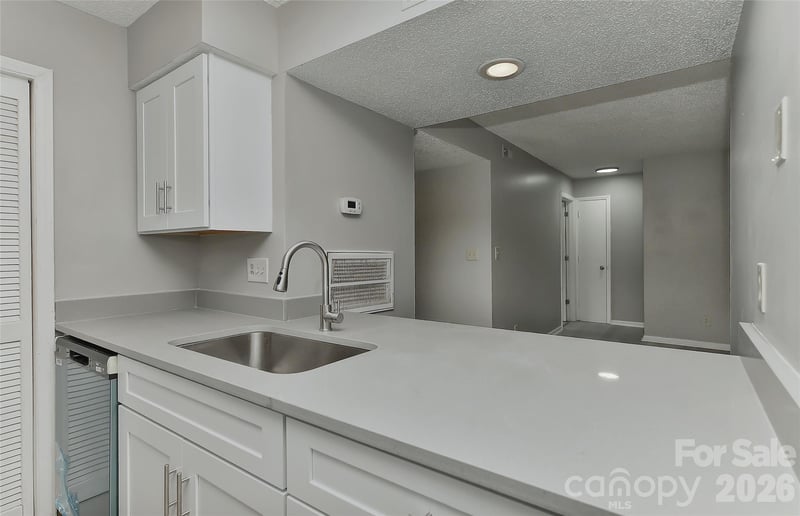 11024 Harrowfield Rd, Charlotte, NC 28226