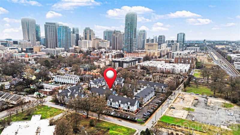 525 N Graham St #2F, Charlotte, NC 28202