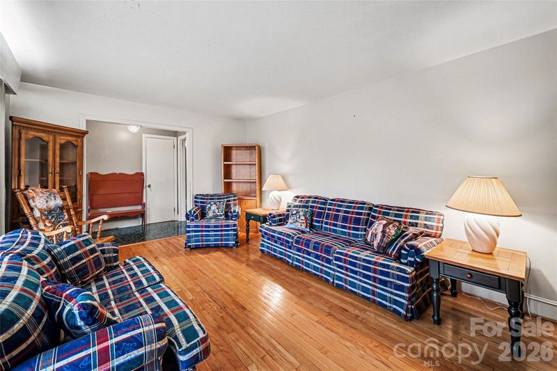 5110 Rocky River Rd, Charlotte, NC 28215