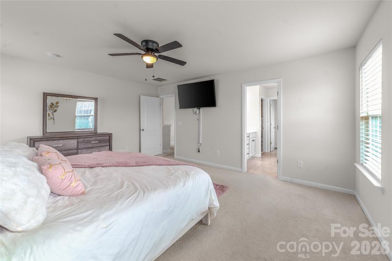 521 Silers Bald Dr, Fort Mill, SC 29715