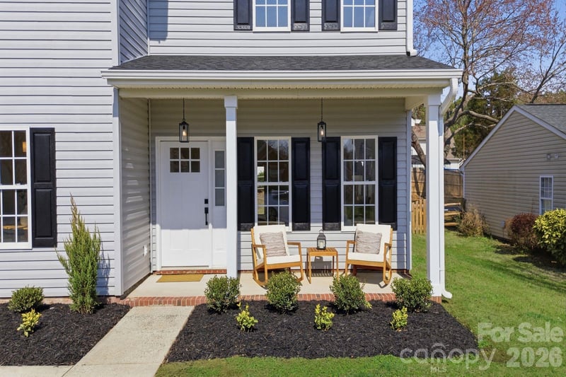 171 Kristens Court Dr, Mooresville, NC 28115