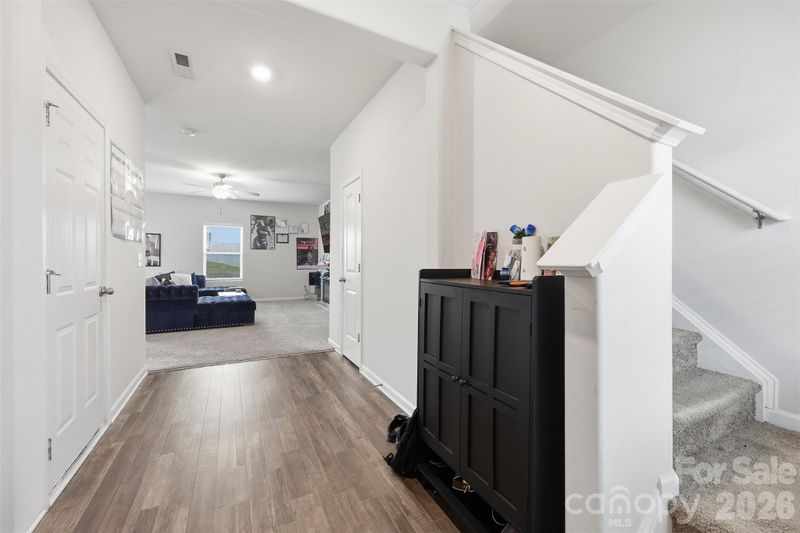 5330 Upton Pl, Charlotte, NC 28215