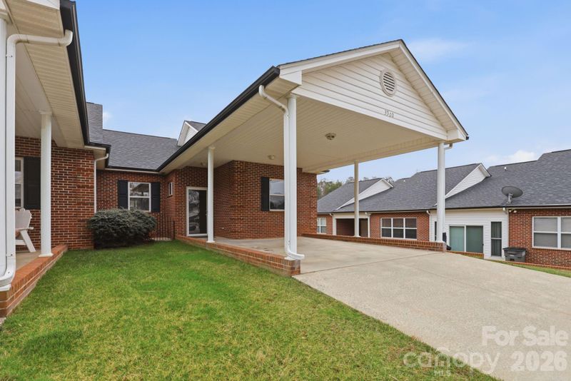 3900 Azalea Trl, Denver, NC 28037