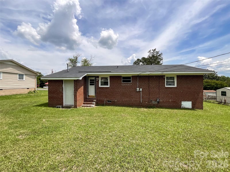 102 Mlk Memorial Dr, Chester, SC 29706