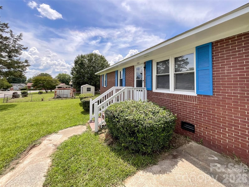 102 Mlk Memorial Dr, Chester, SC 29706