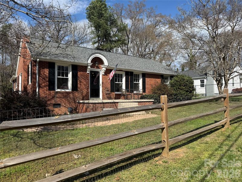 112 Elwood St, Kannapolis, NC 28081