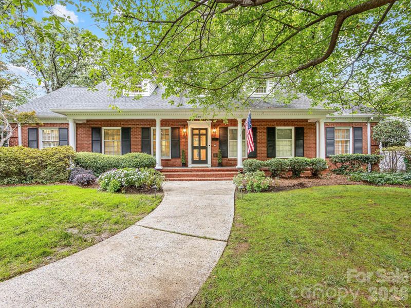 1201 Belgrave Pl, Charlotte, NC 28203