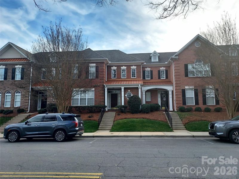 147 Mcleod Ave, Belmont, NC 28012