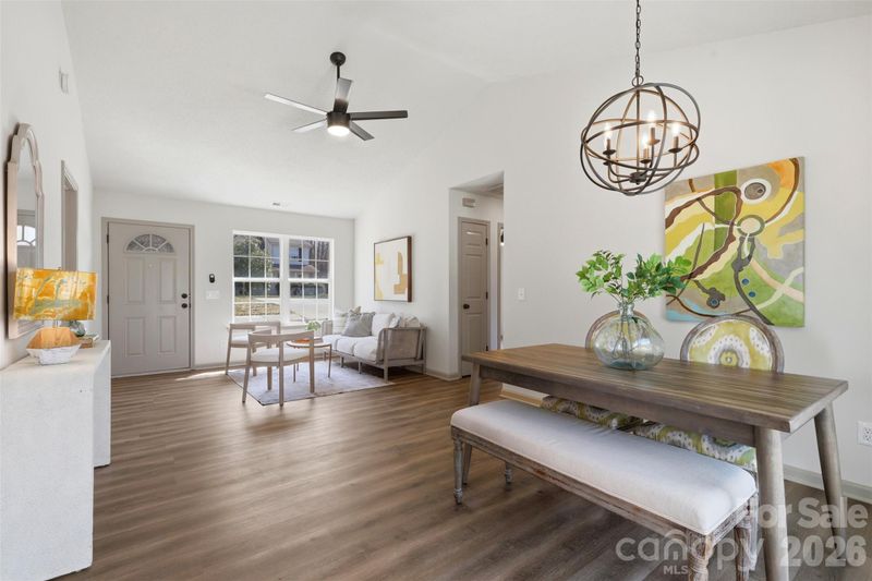 1420 Eagles Landing Dr, Charlotte, NC 28214