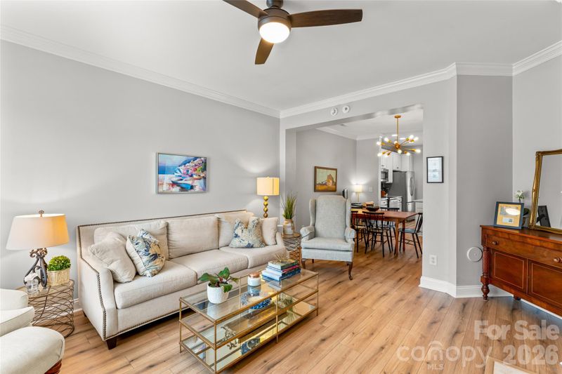 343 Hurston Cir, Charlotte, NC 28208