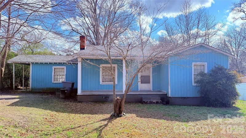 110 Maple St, Clover, SC 29710