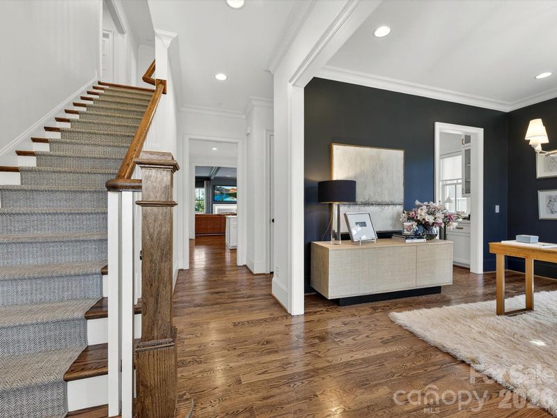 2012 Bristol Park Ln, Charlotte, NC 28226