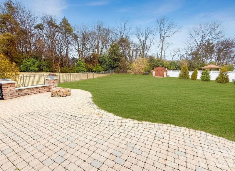 4570 Lanstone Ct SW, Concord, NC 28027