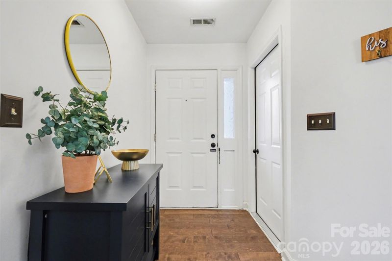 2540 Dalston Ln, Charlotte, NC 28210