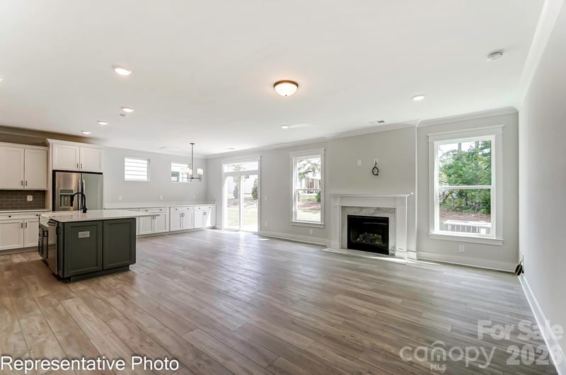 13118 Foxberry Rd, Charlotte, NC 28213