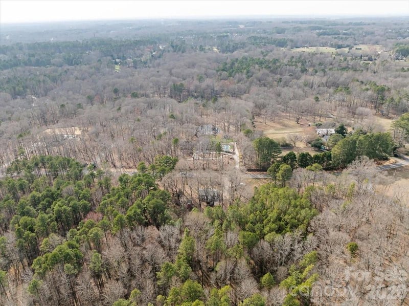 3109 Forest Lawn Dr, Matthews, NC 28104