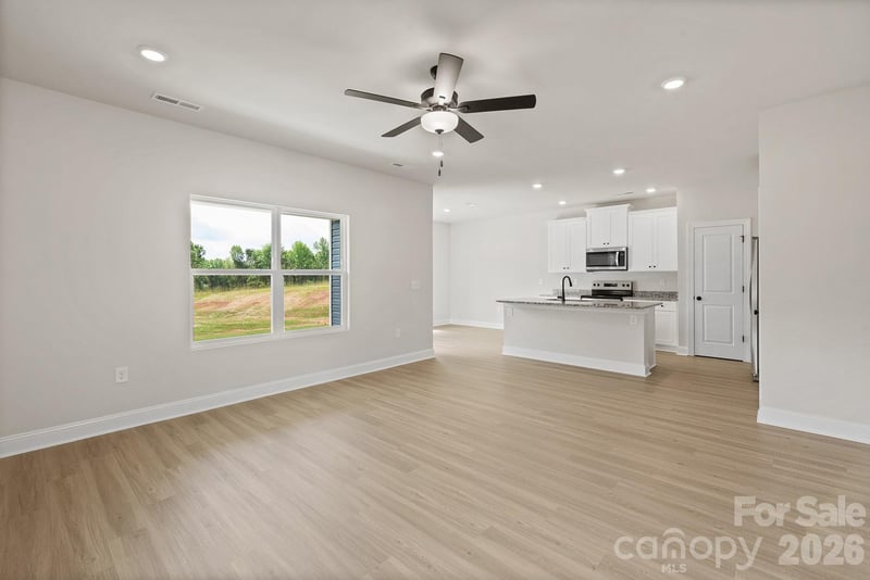 6610 Fairford Dr, Charlotte, NC 28215
