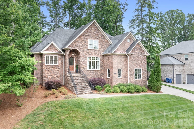 7738 Burning Ridge Dr, Stanley, NC 28164