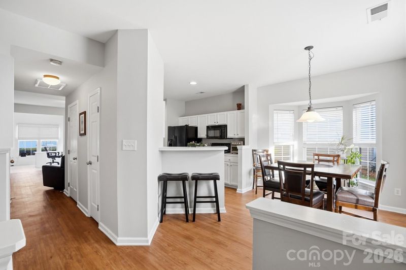 4723 Forestridge Commons Dr, Charlotte, NC 28269