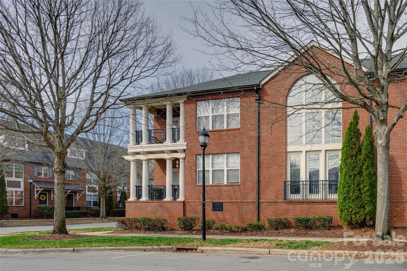 120 Steinbeck Way #F, Mooresville, NC 28117