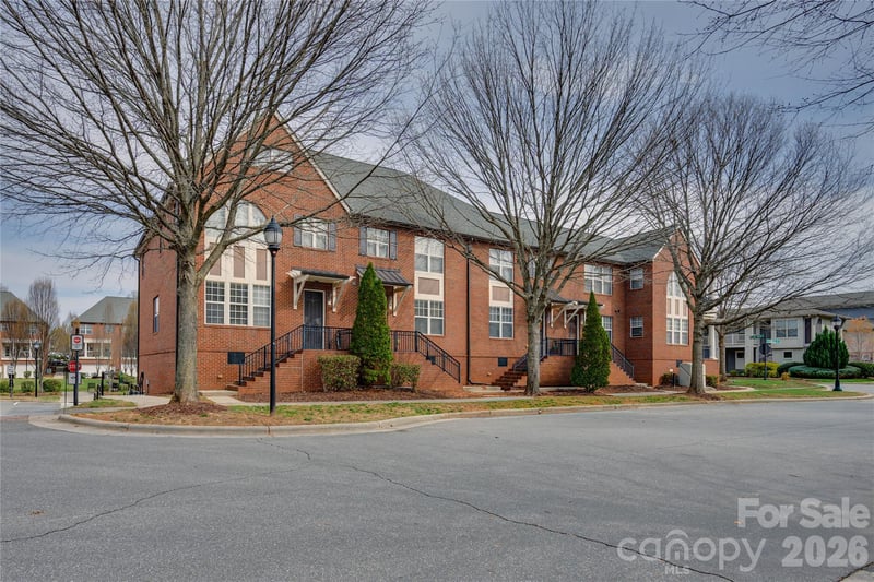 120 Steinbeck Way #F, Mooresville, NC 28117