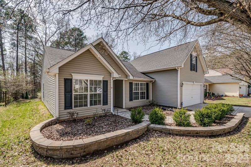 1838 Summit Ridge Ln, Kannapolis, NC 28083