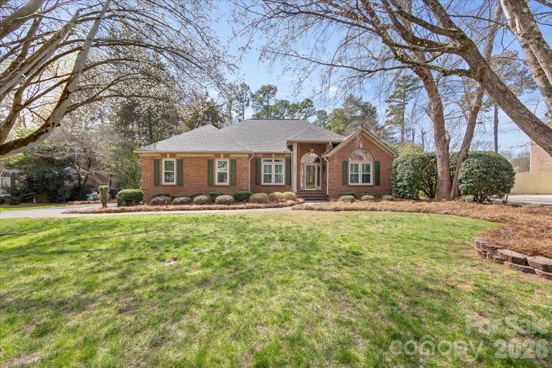 1674 Huntmoor Dr, Rock Hill, SC 29732