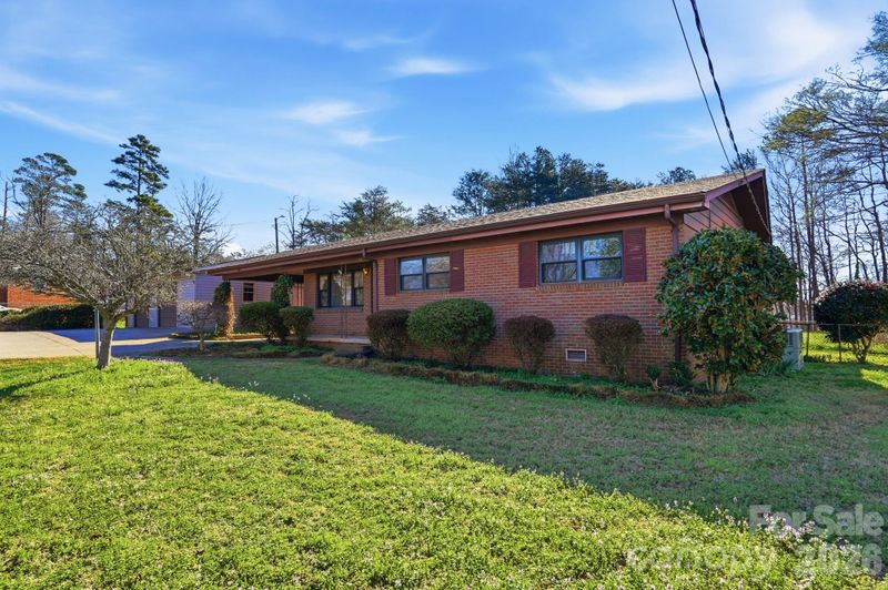 456 Debra Cir SW, Concord, NC 28025