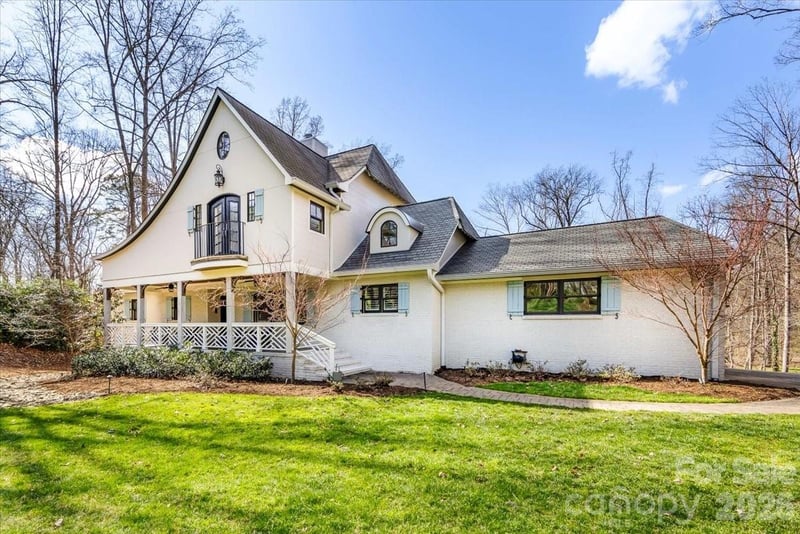 1010 River Oaks Ln, Charlotte, NC 28226