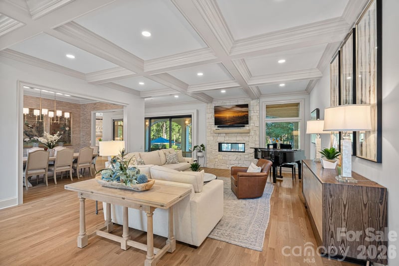 111 Chatham Rd, Mooresville, NC 28117