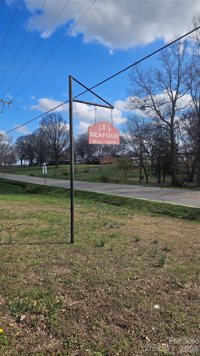 6821 Highway 218 Hw E, Marshville, NC 28103